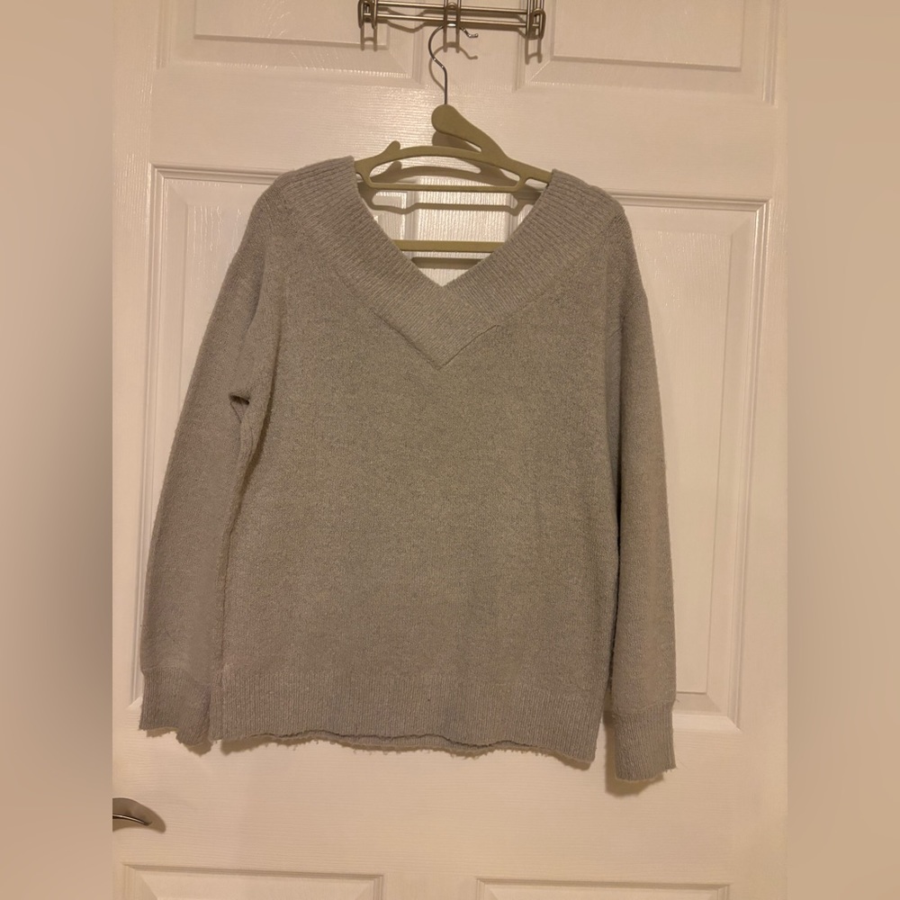 Grey Sweater | Size Small